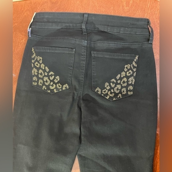 NYDJ Women's Petite Marilyn Straight Jeans with Catwalk Embroidery Details 2P - Picture 9 of 16